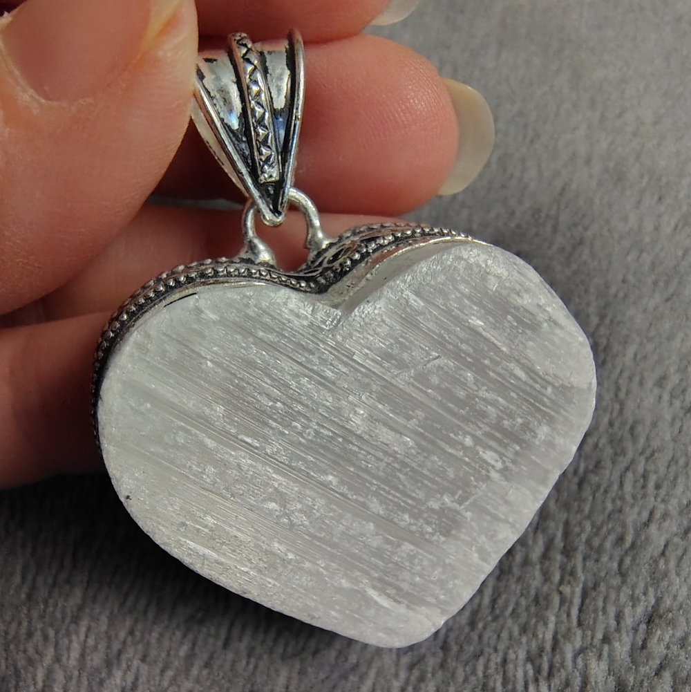 Heart-Shaped White Selenite Silver Filigree Pendant